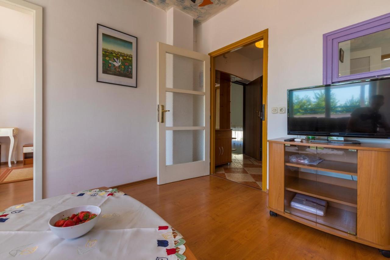 Apartment Katnic 1-2-3 Crikvenica Exterior foto